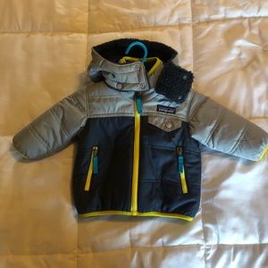 Patagonia infant boys coat size 3 to 6 months.